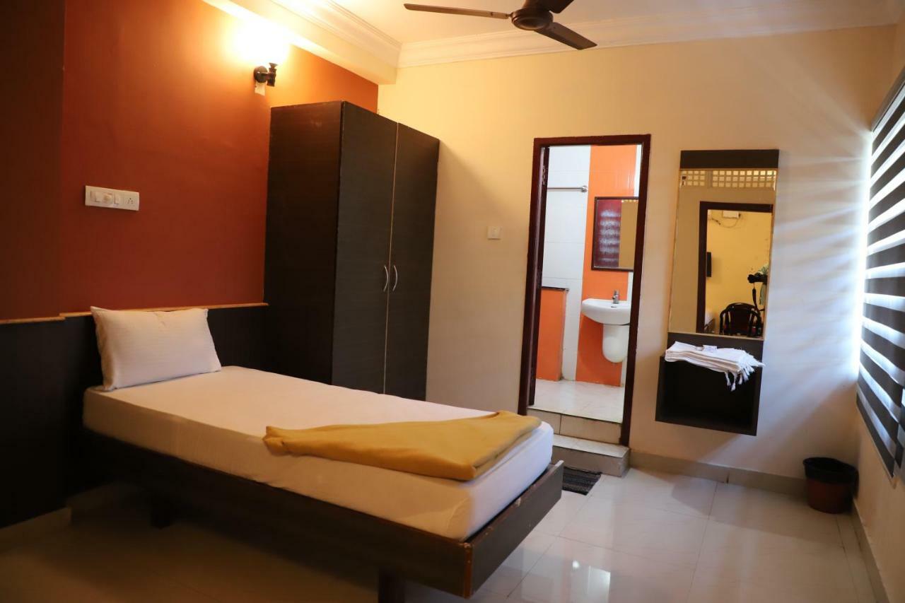 Hotel Namaskar Kumbakonam Exterior foto