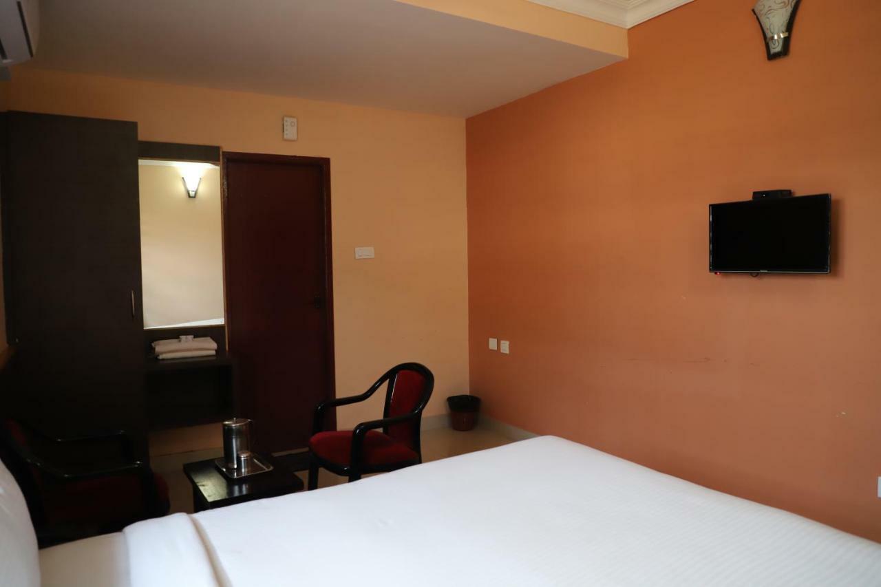 Hotel Namaskar Kumbakonam Exterior foto